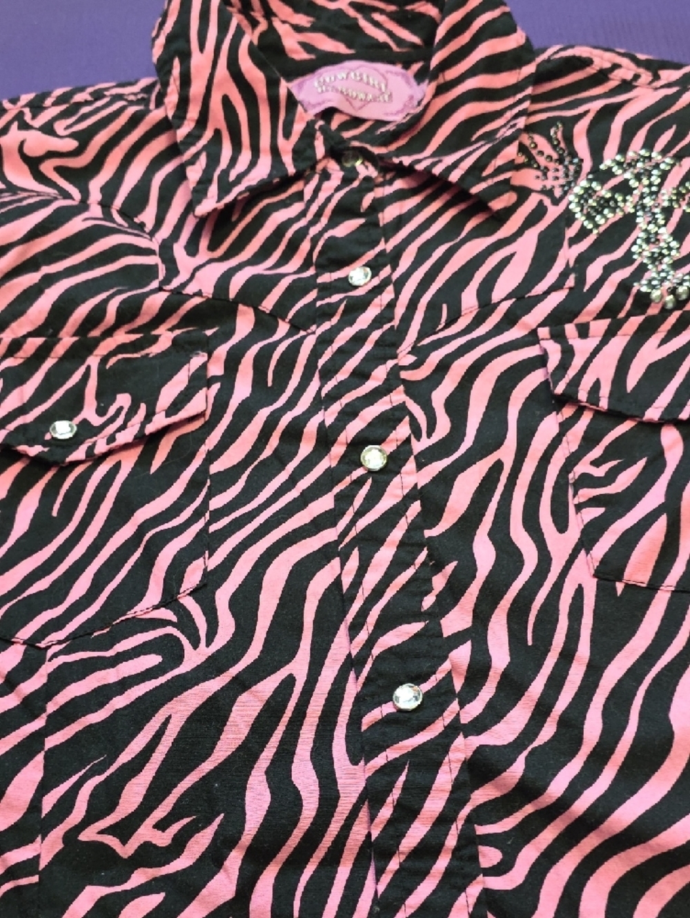 Womens's Pink & Black Zebra-Print Button Down Shirt - Picture 4 of 13